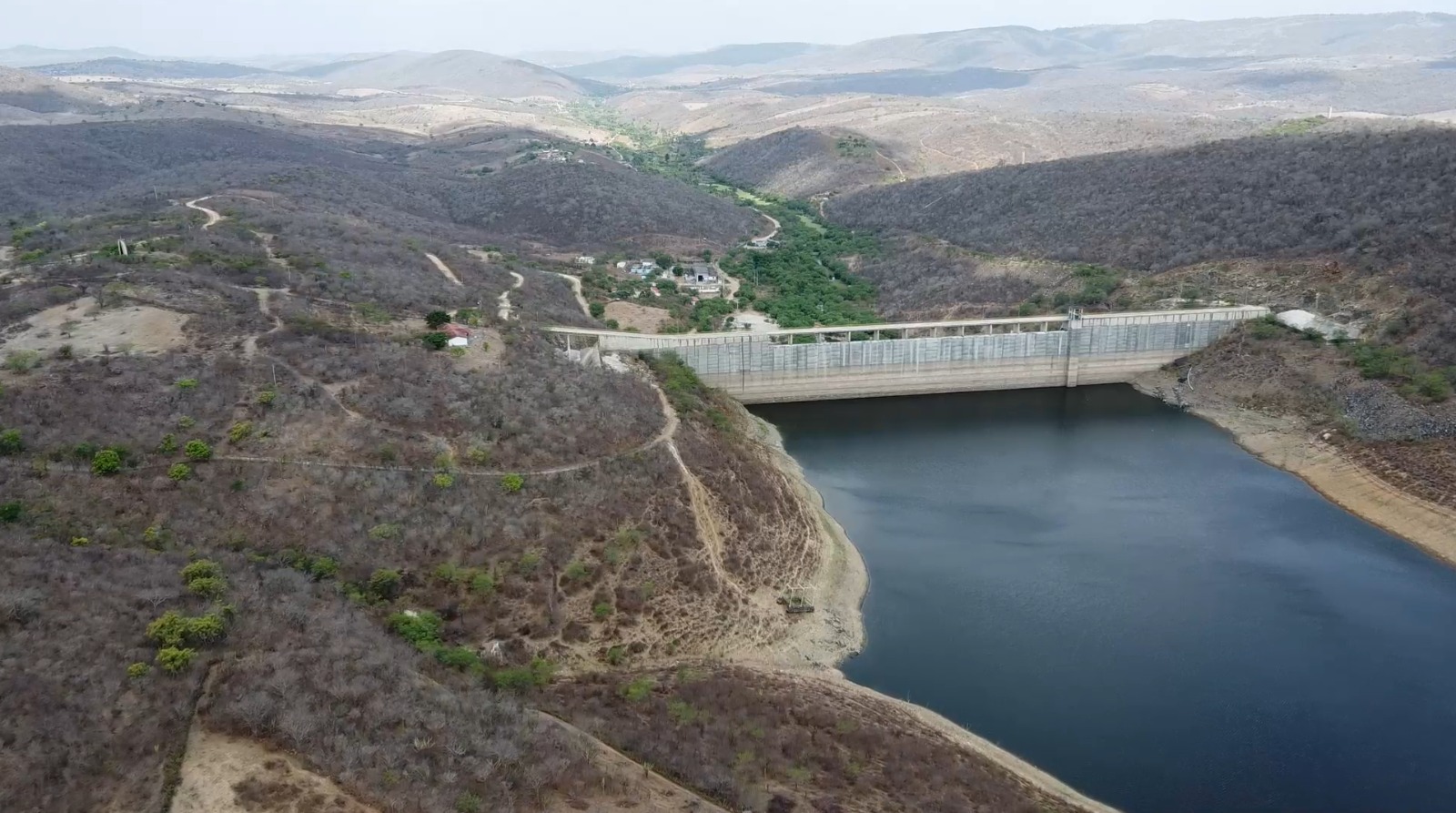 SRHS ADOTA MEDIDAS PARA COMBATER IMPACTOS DA ESCASSEZ HÍDRICA EM PERNAMBUCO
